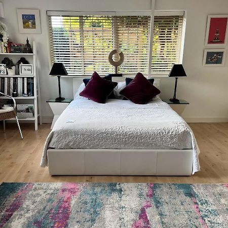 The Hideaway - Kent Apartment Sole Street Luaran gambar